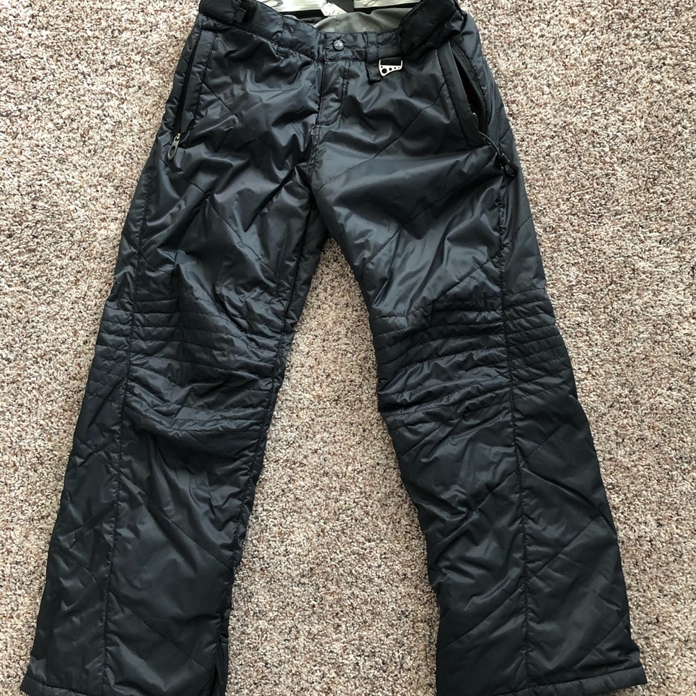 Snow Pants - Oakley brand - Women’s (S)